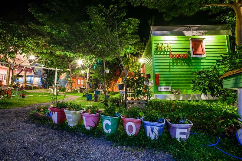Kanghan Rak Theme Houses Pakchong Bagian luar foto